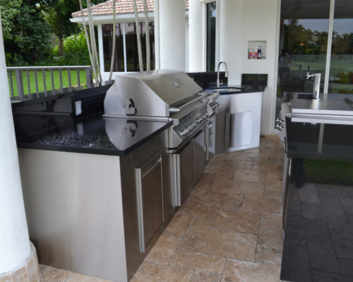 4-OUTDOOR-FRONT SPALSH 4-OUTDOOR-FRONT SPALSH